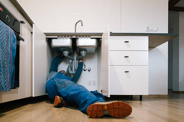 Professional Drain Cleaning technician working in Minneapolis, MN
